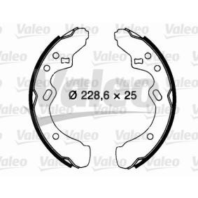 Comprar Juego de zapatas de frenos de VALEO 562703 a bajo precio de 26,46 €
