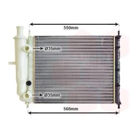 Acquista Radiatore motore da VAN WEZEL 17002233 a buon mercato per soli 143,06 €