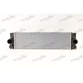 Kjøp Intercooler av FRIGAIR 0710.3035 til den lave prisen 1976,30 NOK