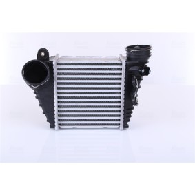 Achetez des Intercooler NISSENS 96487 à prix pour 117,15 €