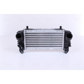 Köp Intercooler av NISSENS 96793 till det låga priset 1142,13 kr