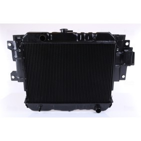 Achetez des Radiateur du moteur NISSENS 61733 à prix pour 386,63 €