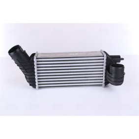 Köp Intercooler av NISSENS 96512 till det låga priset 1576,15 kr