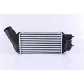 Köp Intercooler av NISSENS 96573 till det låga priset 1949,53 kr