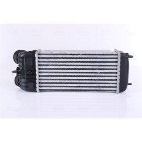 Köp Intercooler av NISSENS 96593 till det låga priset 1228,07 kr