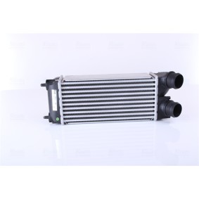 Köp Intercooler av NISSENS 96627 till det låga priset 1119,04 kr