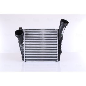Köp Intercooler av NISSENS 96687 till det låga priset 2523,77 kr
