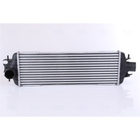 Kjøp Intercooler av NISSENS 96775 til den lave prisen 1707,72 NOK