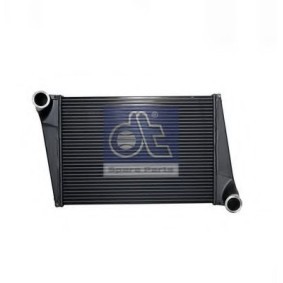 Kjøp Intercooler av DT Spare Parts 2.15397 til den lave prisen 9410,21 NOK