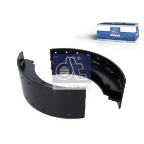 Köp Bromsbacksats av DT Spare Parts 2.40389 till det låga priset 1346,58 kr