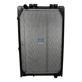 Kjøp Radiator, motorkjøling av DT Spare Parts 3.16207 til den lave prisen 8408,03 NOK