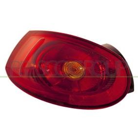 Achetez des Feu arrière PRASCO FT1384154 à prix pour 132,17 €