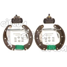 Comprar Juego de zapatas de frenos de CIFAM 151-114 a bajo precio de 74,68 €