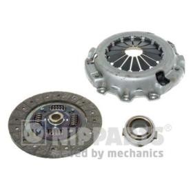 Comprar Kit de embrague de NIPPARTS J2000321 a bajo precio de 140,08 €