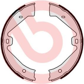Köp Handbromsbackar av BREMBO S 65 505 till det låga priset 670,36 kr