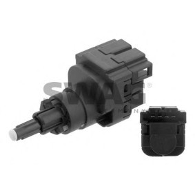Comprar Interruptor de luces freno de SWAG 30 93 2866 a bajo precio de 9,07 €