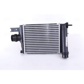 Köp Intercooler av NISSENS 96529 till det låga priset 1473,70 kr