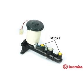 Köp Huvudbromscylinder av BREMBO M 83 028 till det låga priset 1601,98 kr