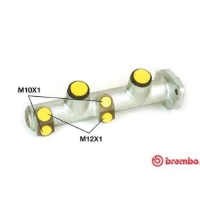 Köp Huvudbromscylinder av BREMBO M 68 079 till det låga priset 1602,77 kr