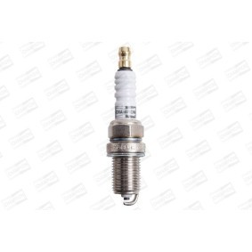 Achetez des Bougie d'allumage CHAMPION OE013/R04 à prix pour 9,97 €