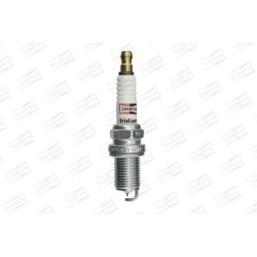 Comprar Bujía de encendido de CHAMPION OE180/R04 a bajo precio de 37,96 €