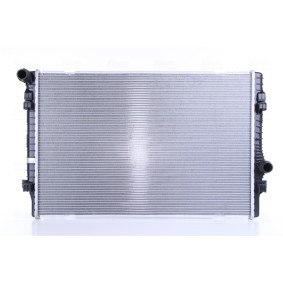 Achetez des Radiateur du moteur NISSENS 65302 à prix pour 169,97 €