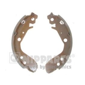 Comprar Juego de zapatas de frenos de NIPPARTS J3504023 a bajo precio de 32,80 €