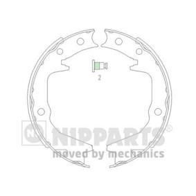 Comprar Zapata de freno de mano de NIPPARTS J3505039 a bajo precio de 36,68 €