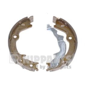 Comprar Zapata de freno de mano de NIPPARTS N3500531 a bajo precio de 30,43 €