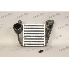 Köp Intercooler av FRIGAIR 0710.3051 till det låga priset 2134,12 kr