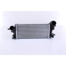 Köp Intercooler av NISSENS 96490 till det låga priset 1574,60 kr