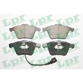 Acquista Kit pastiglie freni da LPR 05P1384 a buon mercato per soli 45,02 €