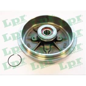 Comprar Tambor de freno de LPR 7D0472CA a bajo precio de 73,82 €