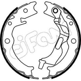 Comprar Zapata de freno de mano de CIFAM 153-052 a bajo precio de 30,03 €