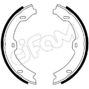 Comprar Zapata de freno de mano de CIFAM 153-247 a bajo precio de 31,88 €