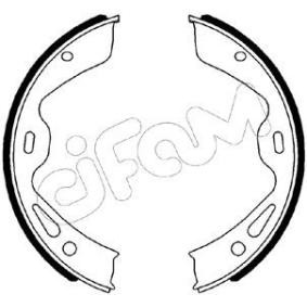 Comprar Zapata de freno de mano de CIFAM 153-511 a bajo precio de 46,70 €