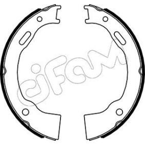 Comprar Zapata de freno de mano de CIFAM 153-514 a bajo precio de 37,07 €