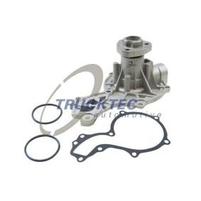 Wasserpumpe von TRUCKTEC AUTOMOTIVE