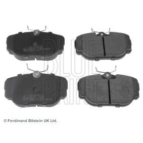 Acquista Kit pastiglie freni da BLUE PRINT ADJ134217 a buon mercato per soli 27,13 €
