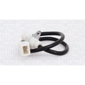 Köp Bromsbelägg av MAGNETI MARELLI 430216171182 till det låga priset 553,68 kr