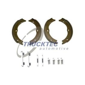 Kjøp Bremseskosett, håndbrems av TRUCKTEC AUTOMOTIVE 02.35.243 til den lave prisen 466,20 NOK