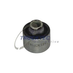 Acquista Supporto braccio oscillante da TRUCKTEC AUTOMOTIVE 08.32.020 a buon mercato per soli 11,70 €