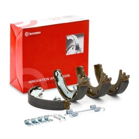 Köp Handbromsbackar av BREMBO S 44 509 till det låga priset 656,91 kr