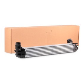 Köp Intercooler av RIDEX 468I0035 till det låga priset 875,41 kr