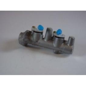 Comprar Cilindro principal de freno de AISIN MM-055 a bajo precio de 319,86 €