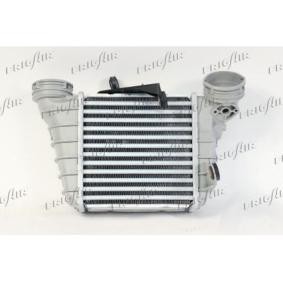 Kjøp Intercooler av FRIGAIR 0710.3115 til den lave prisen 1526,22 NOK