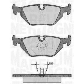 Acquista Kit pastiglie freni da MAGNETI MARELLI 363916060154 a buon mercato per soli 65,15 €