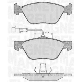 Köp Bromsbelägg av MAGNETI MARELLI 363916060101 till det låga priset 397,14 kr