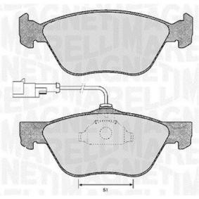 Köp Bromsbelägg av MAGNETI MARELLI 363916060118 till det låga priset 421,43 kr