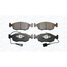 Köp Bromsbelägg av MAGNETI MARELLI 363916060427 till det låga priset 518,36 kr